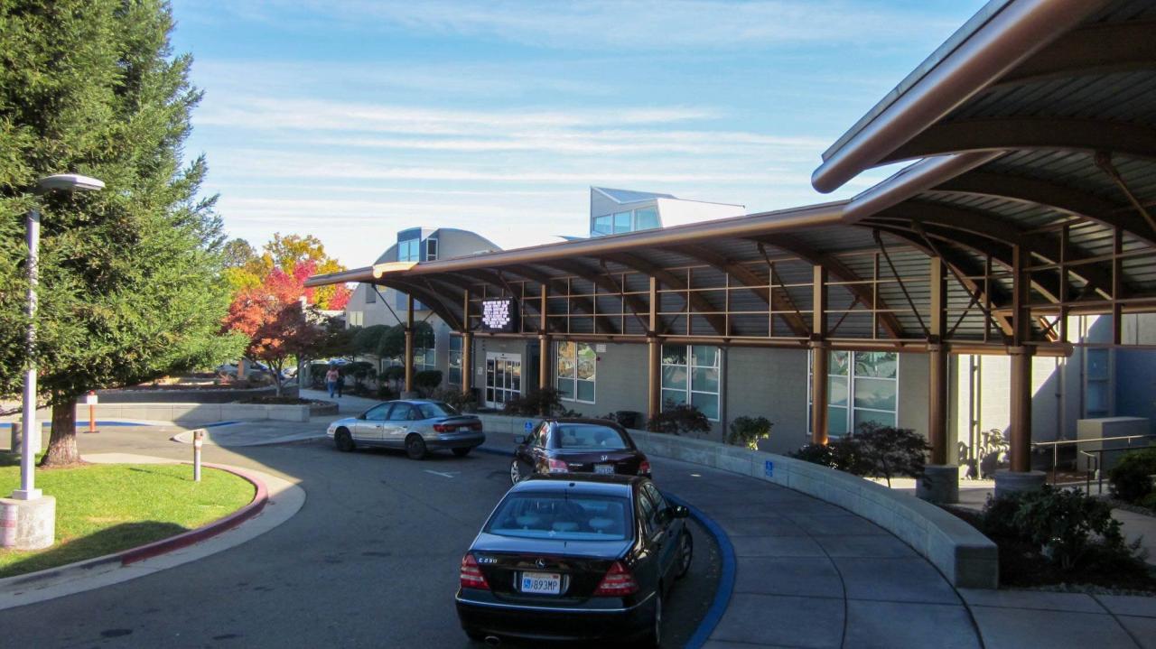 Shasta Community Health Center - Mack Construction